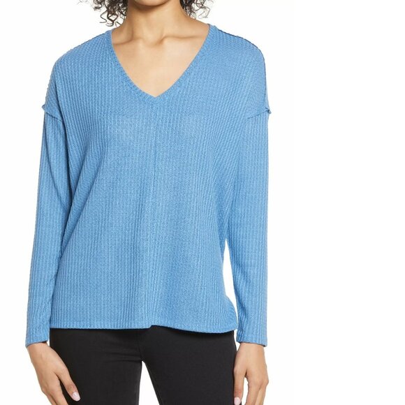 GIBSONLOOK Thermal V-neck Tunic - Picture 1 of 3